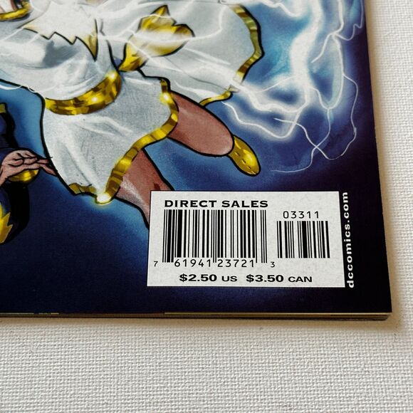 Outsiders #33 Infinite Crisis Crossover Family 2006 DC Comics Meter Thibert - Picture 3 of 4